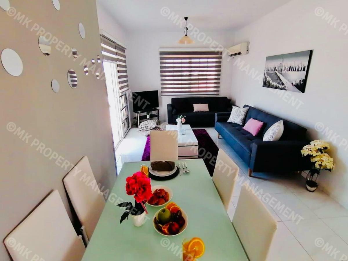 Lysia Sea-View Apartment ラルナカ エクステリア 写真