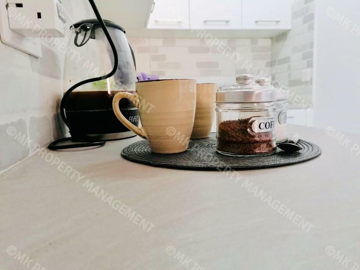 Lysia Sea-View Apartment ラルナカ エクステリア 写真