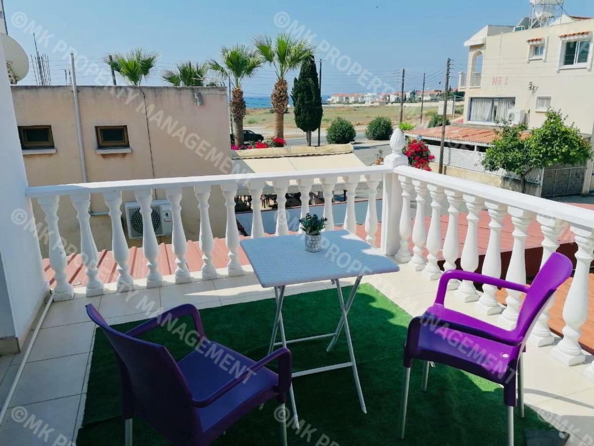Lysia Sea-View Apartment ラルナカ エクステリア 写真